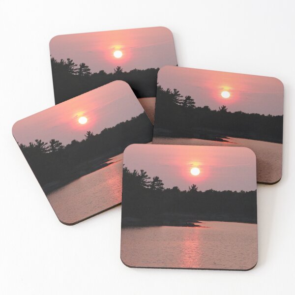 Aperçu de l'œuvre Pointe Au Baril Sunset IV créée et vendue par Deb Oppermann.