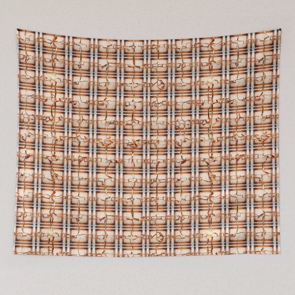 Aperçu de l'œuvre Un modèle sans couture de grille entouré de chaînes métalliques créée et vendue par YPSimon.