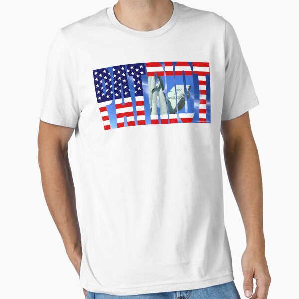 Essential T-Shirt