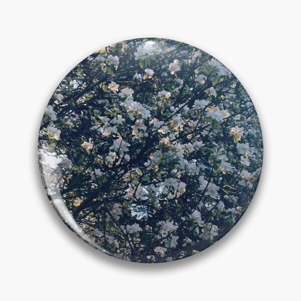 Aperçu de l'œuvre Floraison d'avril créée et vendue par GodComplexMuch.