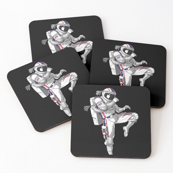 Aperçu de l'œuvre Astronaute Muay Thai Boxe Karaté Kickboxing Arts martiaux créée et vendue par tanyahaden.