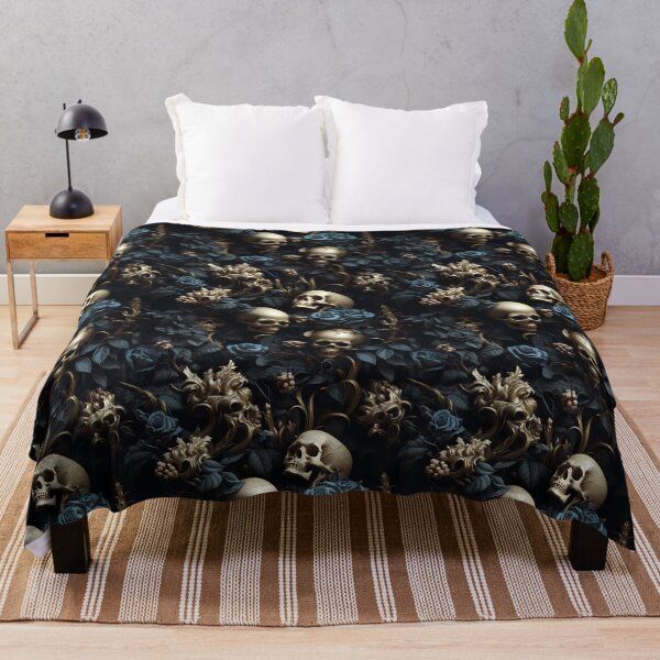 Artikel-Vorschau von Goth Skulls and Flowers, designt und verkauft von TheMerch-er.