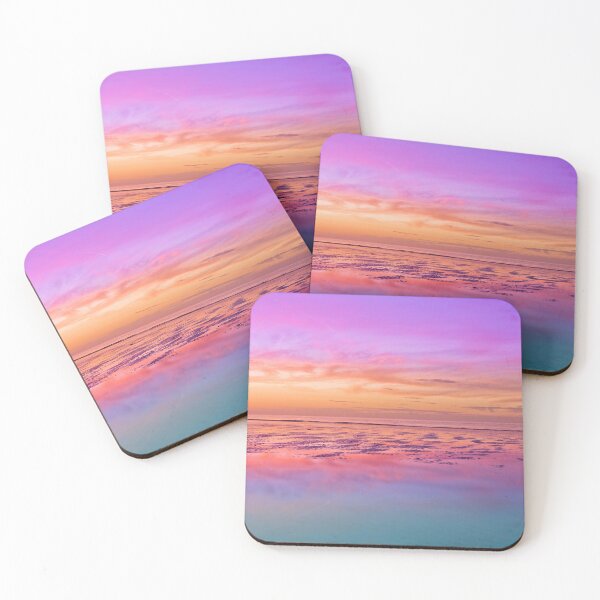 Artikelvorschau, Multicoloured sunrise at the beach entworfen und verkauft von assaf.