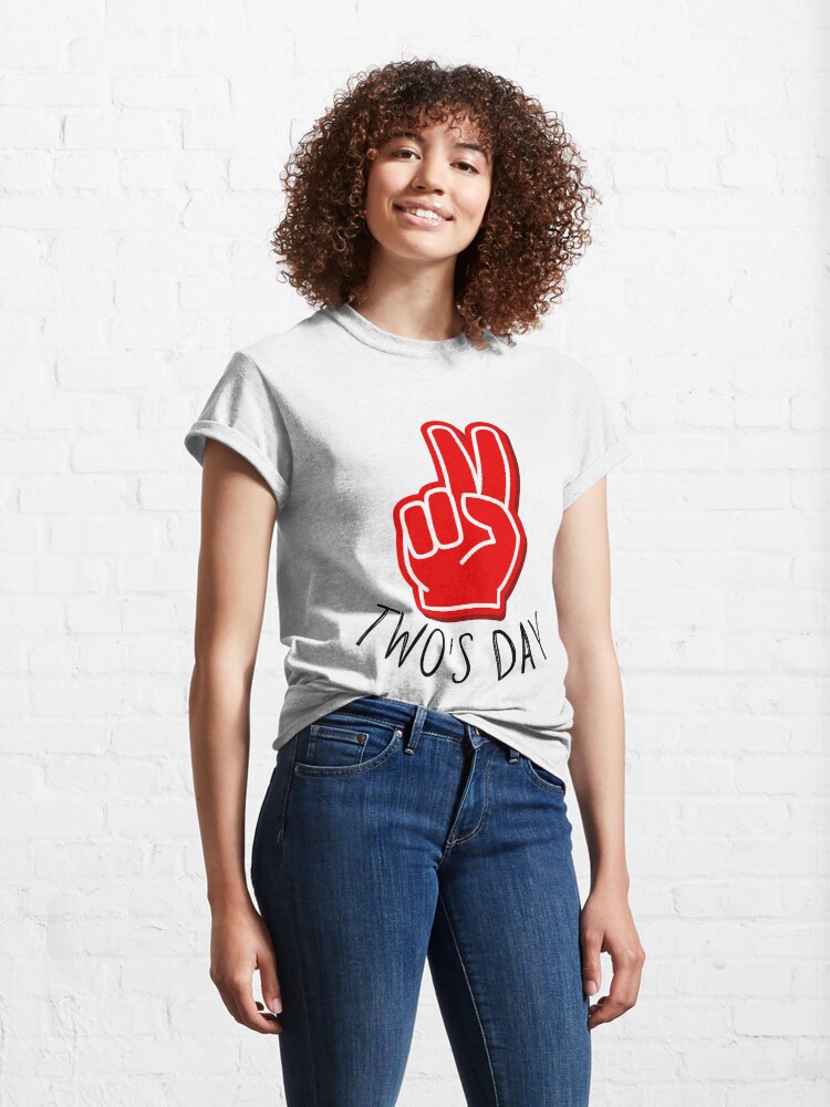 Discover Tuesday Pun, Funny Days of the Week, Two Fingers, Twos Day, Red | Classic T-Shirt