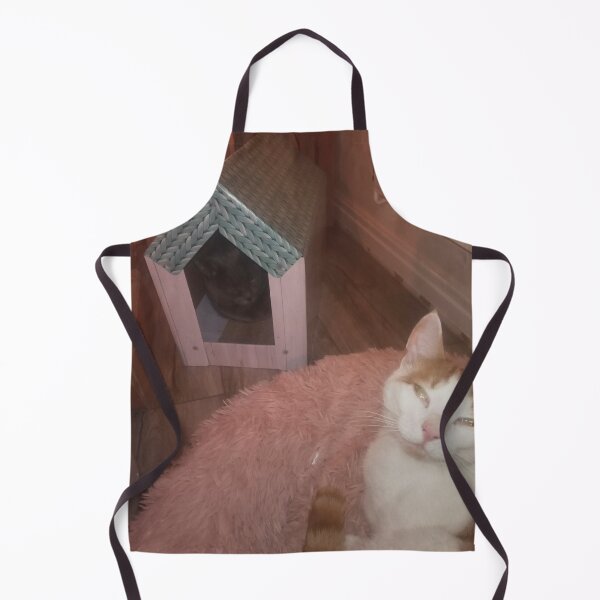 #298 |☼| "Mimi's In My House!" - Marley (Cats) Apron