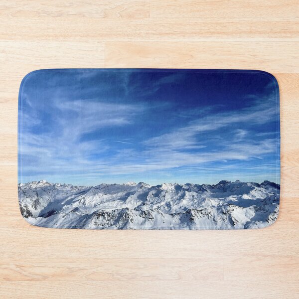 Artikelvorschau, Grafik-Kunstdruck „Alpenlandschaft“, französische Alpen entworfen und verkauft von Oh Halo Berry.