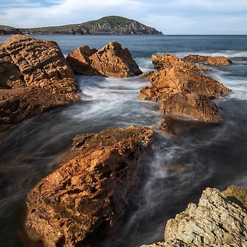 Artwork thumbnail, Between Rocks by Geoff Wols