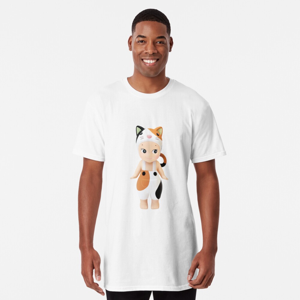 Vista previa del artículo con la obra «Camiseta larga», diseñado y vendido por purpletooths.