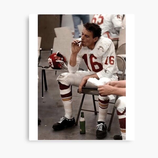 Len Dawson smoking during Super Bowl I is an all-time great sports