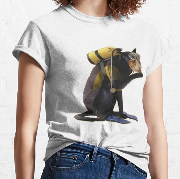 Scuba Cat Classic T-Shirt