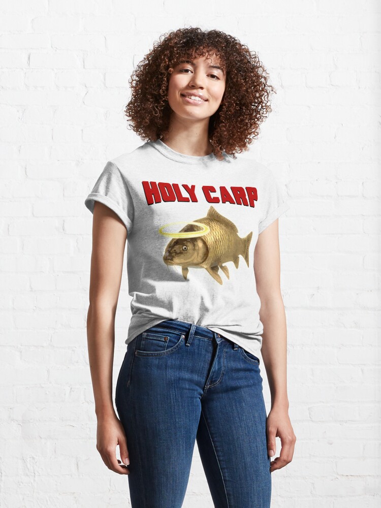 Womens The Carp Are Calling And I Must Go - Fishing Funny Gift V-Neck T- Shirt : : Fashion