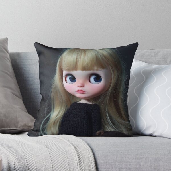 Chelsea Throw Pillow