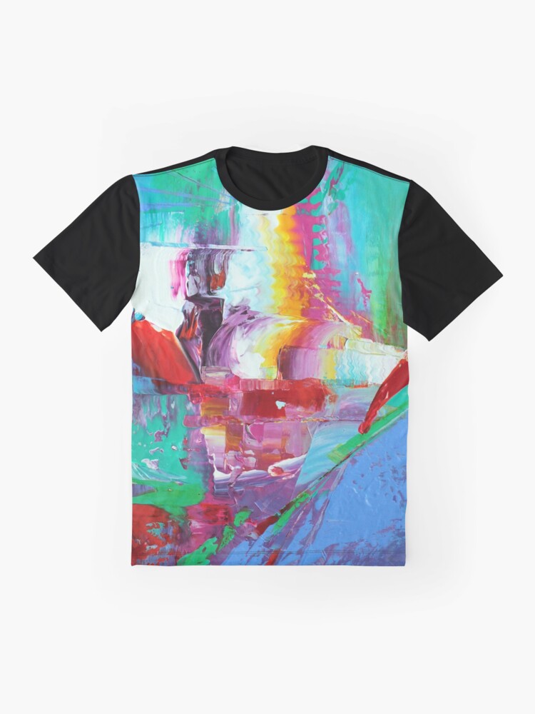 Aperçu 4 sur 5. T-shirt graphique avec l'œuvre L essence des reves 63 créée et vendue par ElioraBousquet.
