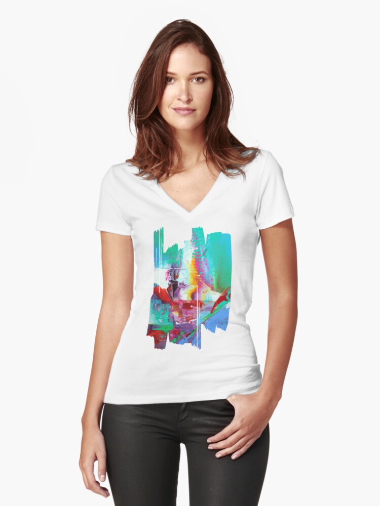 Aperçu 1 sur 3. T-shirt moulant col V avec l'œuvre L essence des reves 63 créée et vendue par ElioraBousquet.