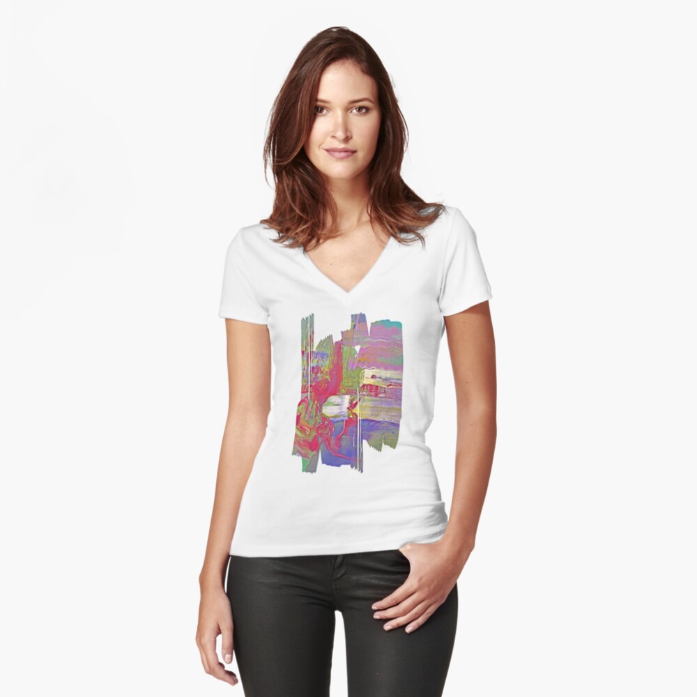 Aperçu de l'œuvre T-shirt moulant col V créée et vendue par ElioraBousquet.