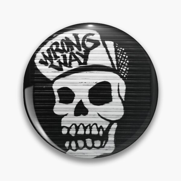 Item preview, rock skull designed and sold by Munin Store.