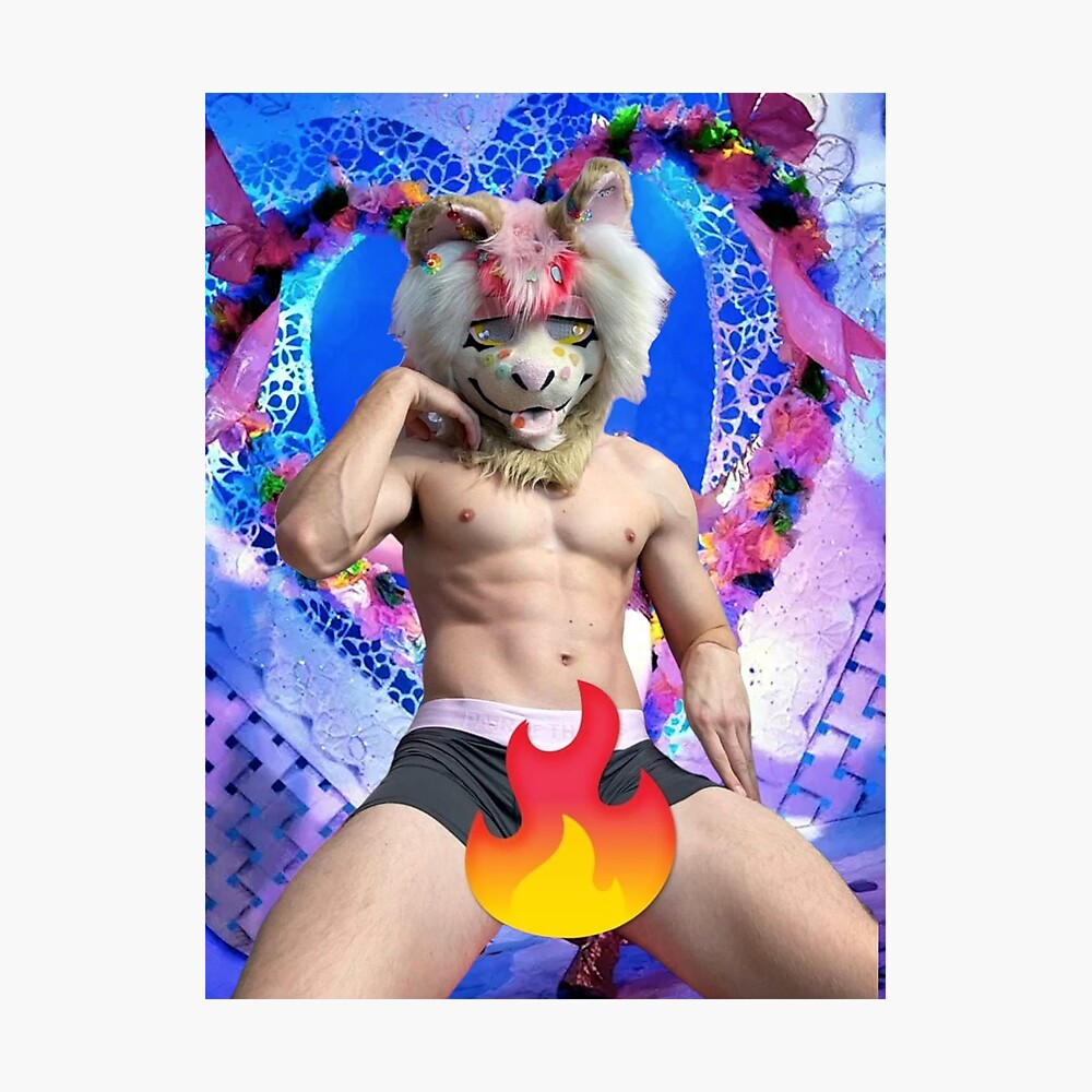 GAY FURRY MUSCLE GUY FURRIE