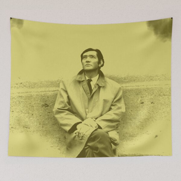 Artikelvorschau, Julio Cortazar in Gelb entworfen und verkauft von carmencuarzo.