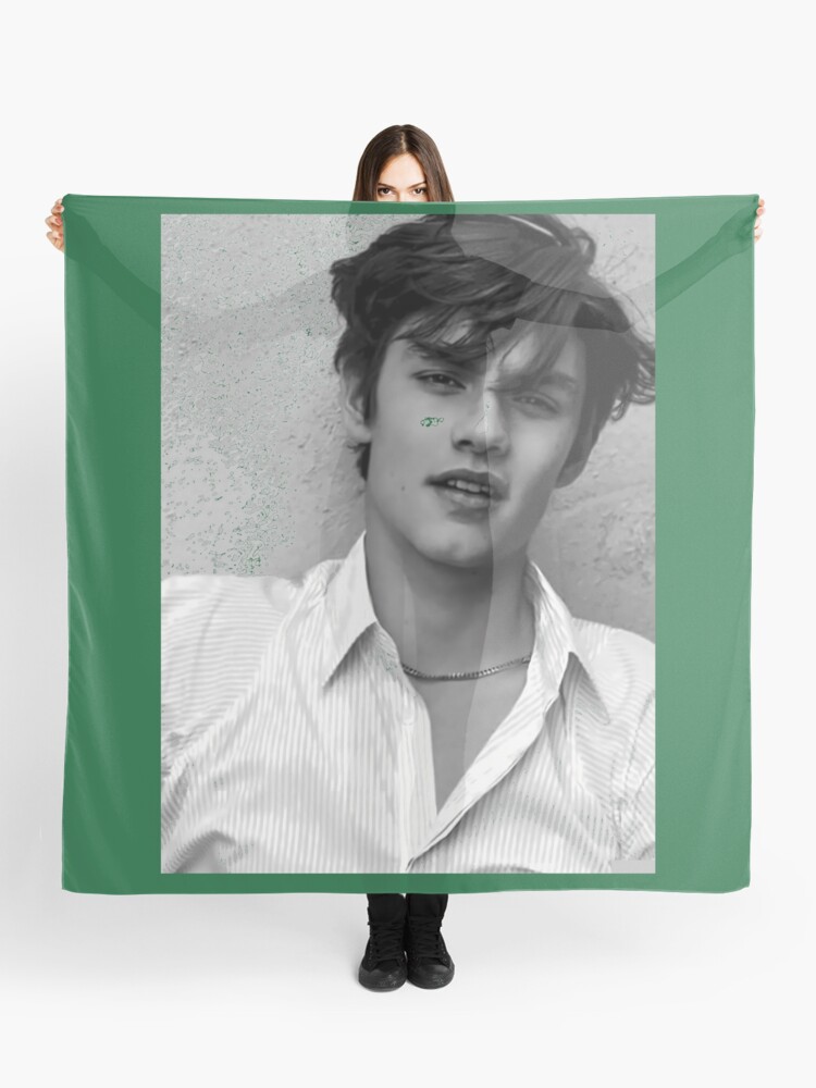 Louis Partridge Blanket | Throw Blanket
