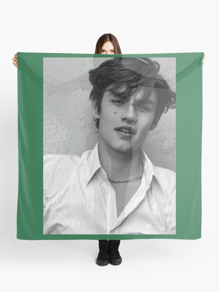 Louis Partridge Collage | Throw Blanket