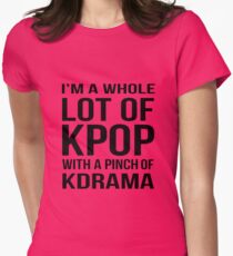Eine Menge KPOP - PINK Tailliertes T-Shirt für Frauen