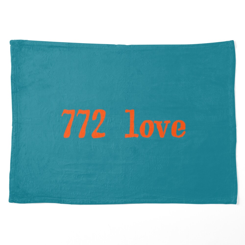 772 angel number love