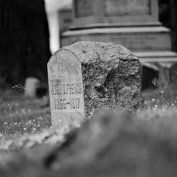 Aperçu de l'œuvre Westlawn Cemetary, Canton Ohio de RabbitHole13