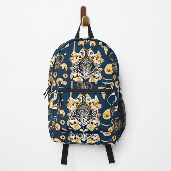 Artikelvorschau, Handgefertigtes modernes ägyptisches Design: Atemberaubendes tiefblaues und goldenes Muster entworfen und verkauft von steph5477.