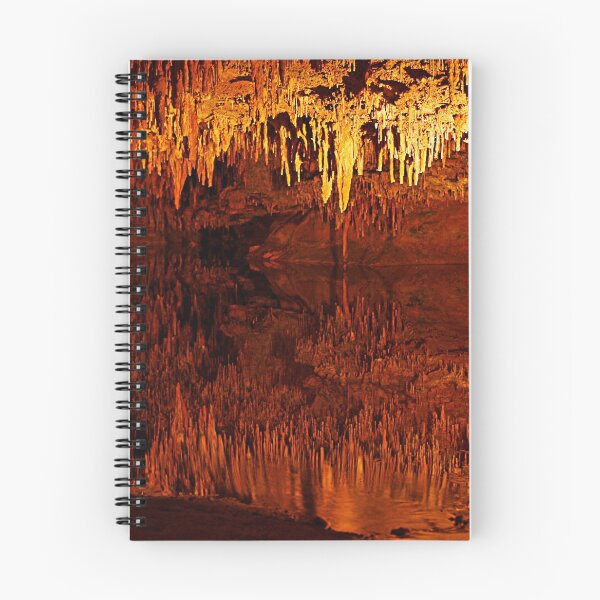 Item preview, stalagtites reflection designed and sold by Manon Boily.