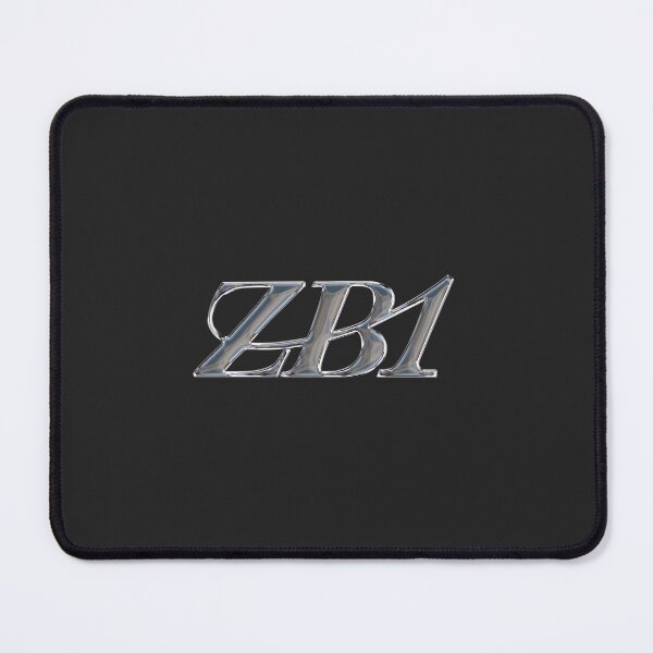 ur,mouse_pad_small_flatlay,