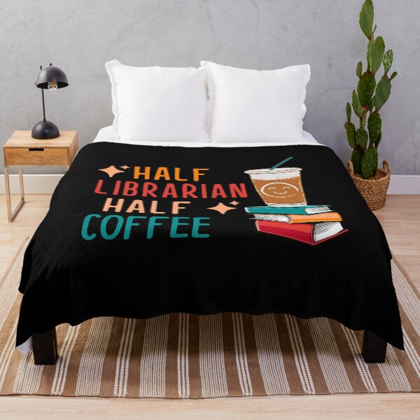Aperçu de l'œuvre Half Coffee Half Librarian Gifts Library Funny Librarian créée et vendue par KsuAnn.
