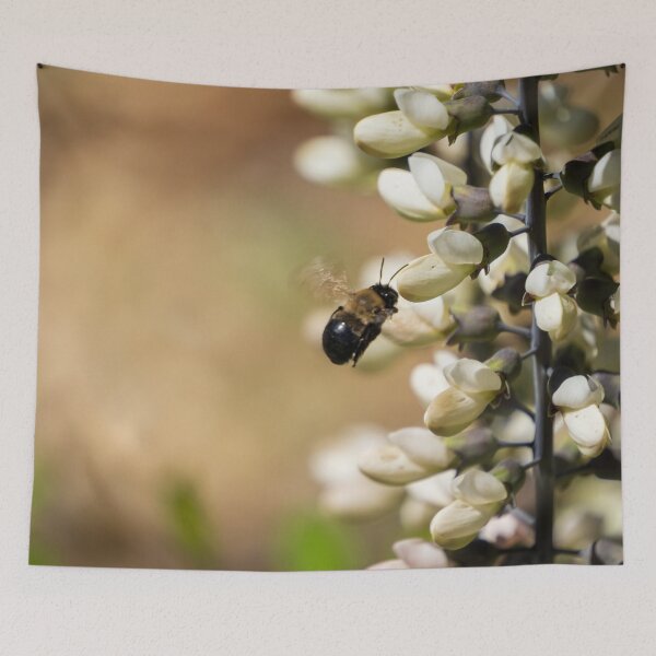 Item preview, Índigo salvaje blanco con abeja designed and sold by TinyDinoDesigns.