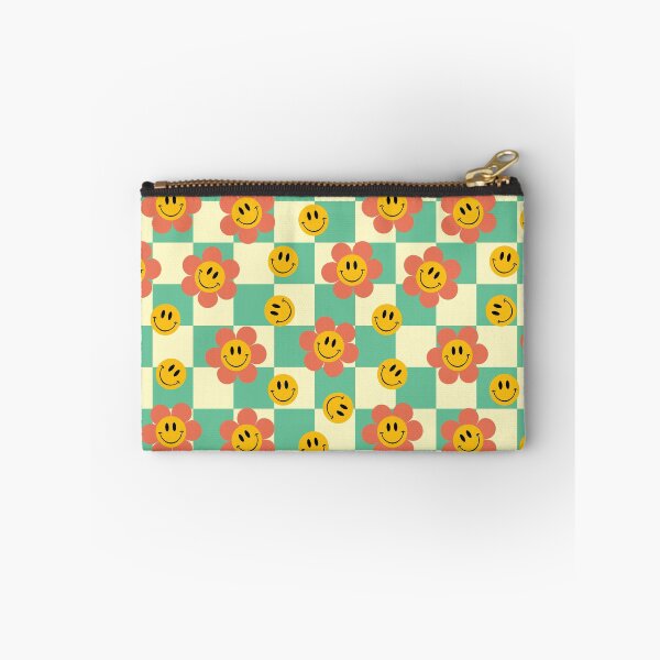 Artikelvorschau, Retro-Schachbrettmuster mit Blumen, blau entworfen und verkauft von BlossomNote.