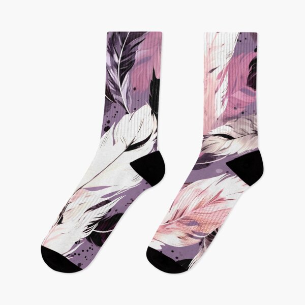 Artikelvorschau, Feathers - Eggplant, blush, gray, silver, black entworfen und verkauft von Highlandkings.