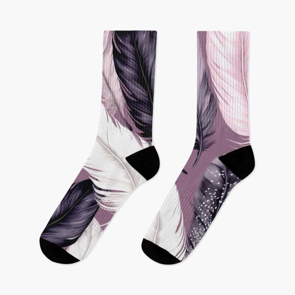 Artikelvorschau, Feathers - Eggplant, blush, gray, silver, black 2 entworfen und verkauft von Highlandkings.