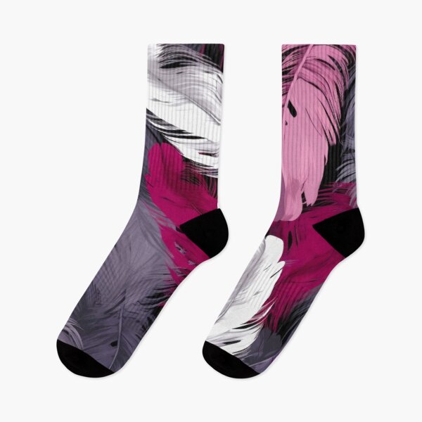 Artikelvorschau, Feathers - Fuchsia, purple, gray, silver, black 2 entworfen und verkauft von Highlandkings.