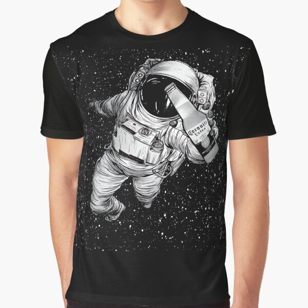 Artikel-Vorschau von Astronaut hält Corona-Extra-Bier in der Hand, designt und verkauft von Cakrawala  Mandala.