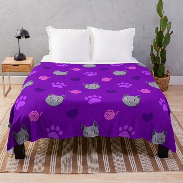 Artikelvorschau, Cute Grey Cat - Anime Patterns entworfen und verkauft von KAIGAME Art.