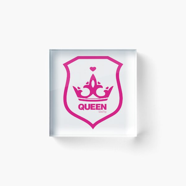 Item preview, Escudo Queen pink coração  designed and sold by GirlaineSQ.