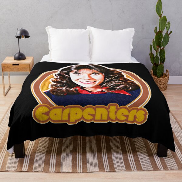 Artikelvorschau, Carpenters Retro 70er Jahre ästhetisches Fan-Design entworfen und verkauft von PlatyConrad81.