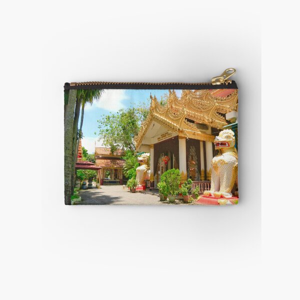 Artikelvorschau, Siamesischer Tempel in Penang. entworfen und verkauft von Howard  Boyd.