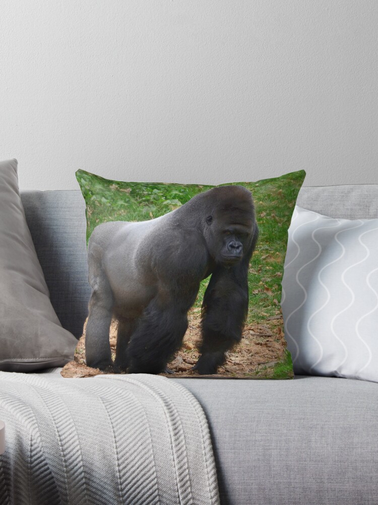 gorilla and her baby Throw Pillow