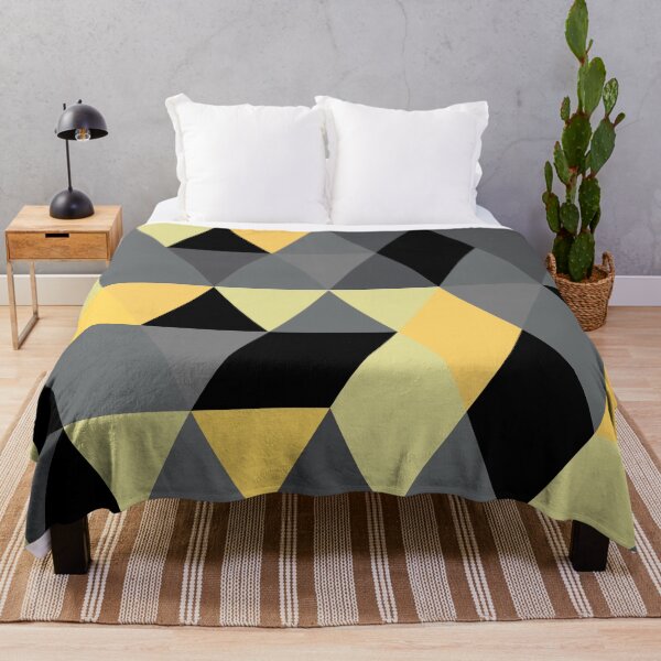 Aperçu de l'œuvre Triangles géométriques jaune gris noir créée et vendue par ElaSzczepaniak.