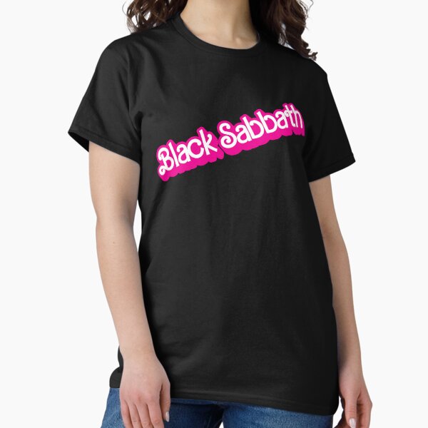 Vista previa del artículo con la obra «Sabbath negro x Barbie», diseñado y vendido por lalatrash.