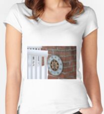Freezing Temps Women's Fitted Scoop T-Shirt