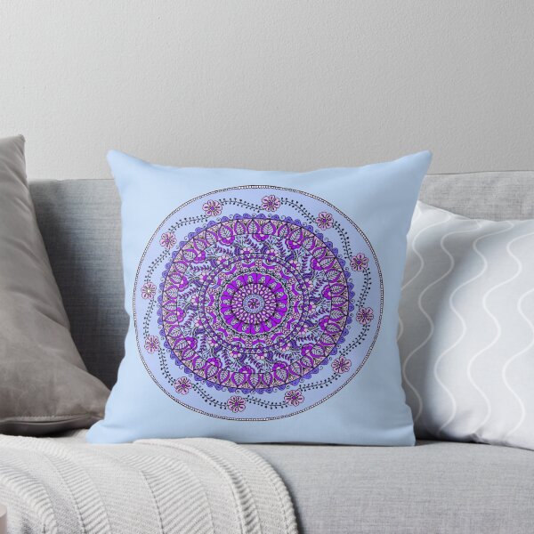 Artikelvorschau, Rosa und lila Mandala-Design entworfen und verkauft von honeydoodles6.