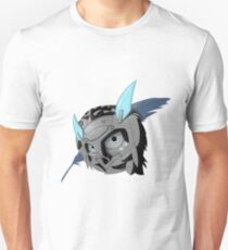 Ana snow owl skin Slim Fit T-Shirt