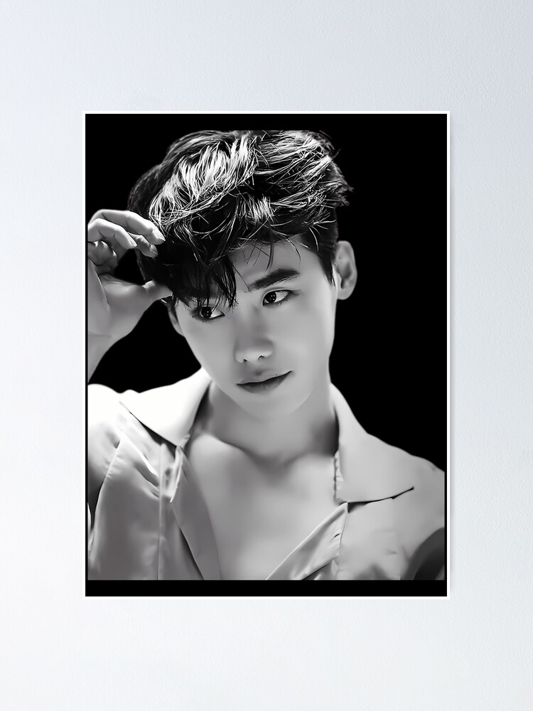 Lee Jong Suk - V6