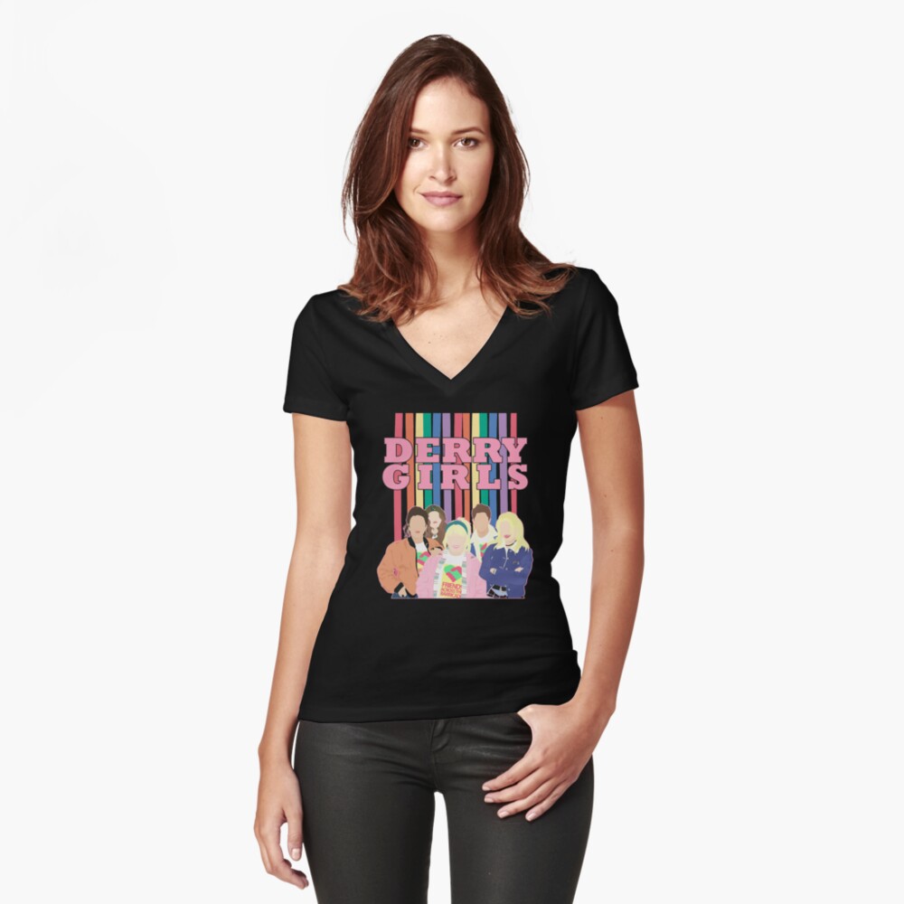 Vista previa del artículo con la obra «Camiseta entallada de cuello en V», diseñado y vendido por cottrell-ceola.