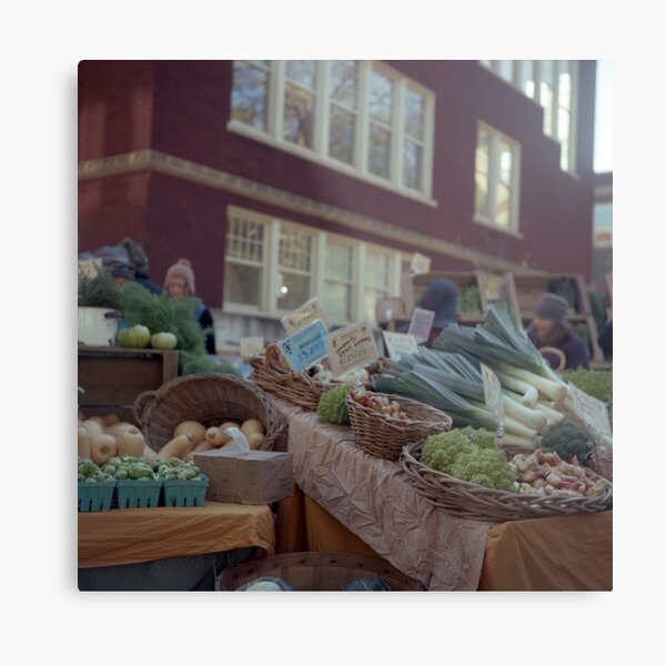 Eat Well Metal Print